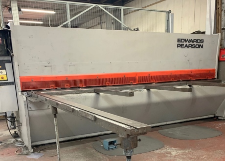 Eedwards pearson guillotines, edwards pearson shears, 10mm used guillotines, new sheet metal machinery, new guillotines, edwards pearson spare parts