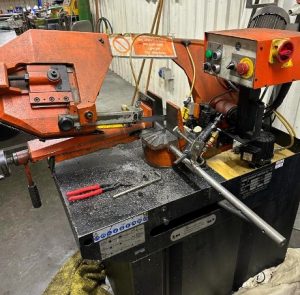 used bandsaws, used horizontal bandsawing machines, used metal saws, new bandsaws, used fabrication workshop machinery, used cozen bandsaw, new circuluar saws