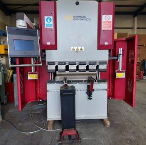 morgan rushworth machinery, morgan rushworth cnc pressbrakes, morgan rushworth brakepress, cnc pressbrakes, cnc sheet metal presses, used fabrication presses, new sheet metal machines, used sheet metal folders, pressbrake tools, new brakepress tooling, pressbrake service engineers, new guillotine blades, pressbrake and guillotine breakdown engineers